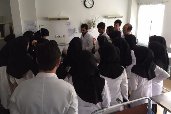 آزاد شدن انتقال دانشجویان علوم پزشکی از خارج
